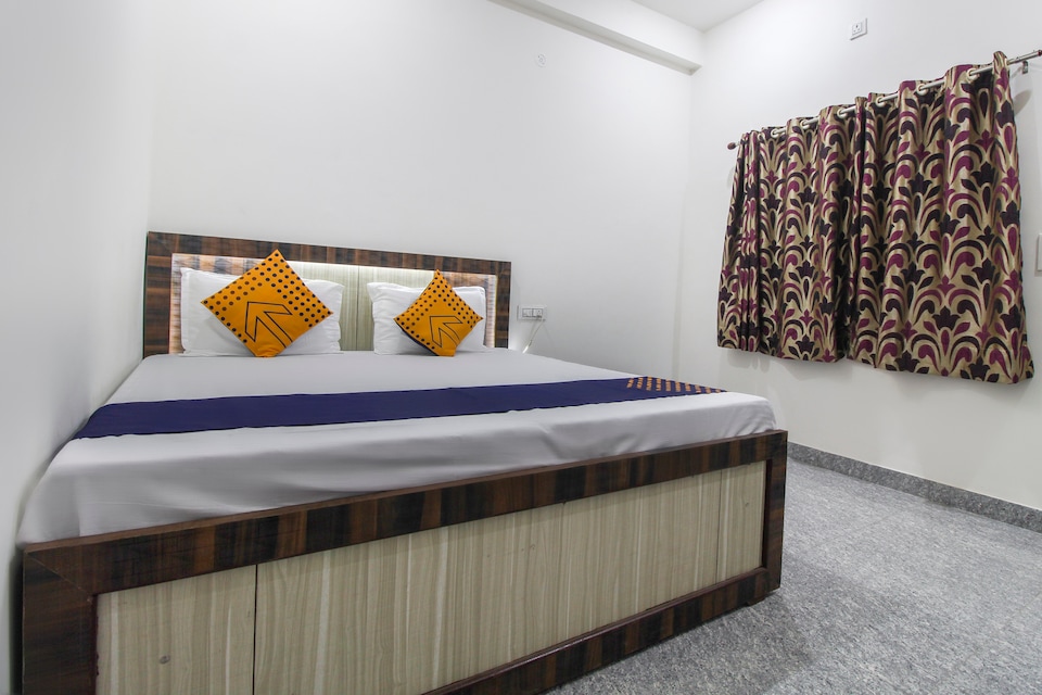 OYO 68067 Shri Shyamji Atithi Grah, Chatta, Vrindavan