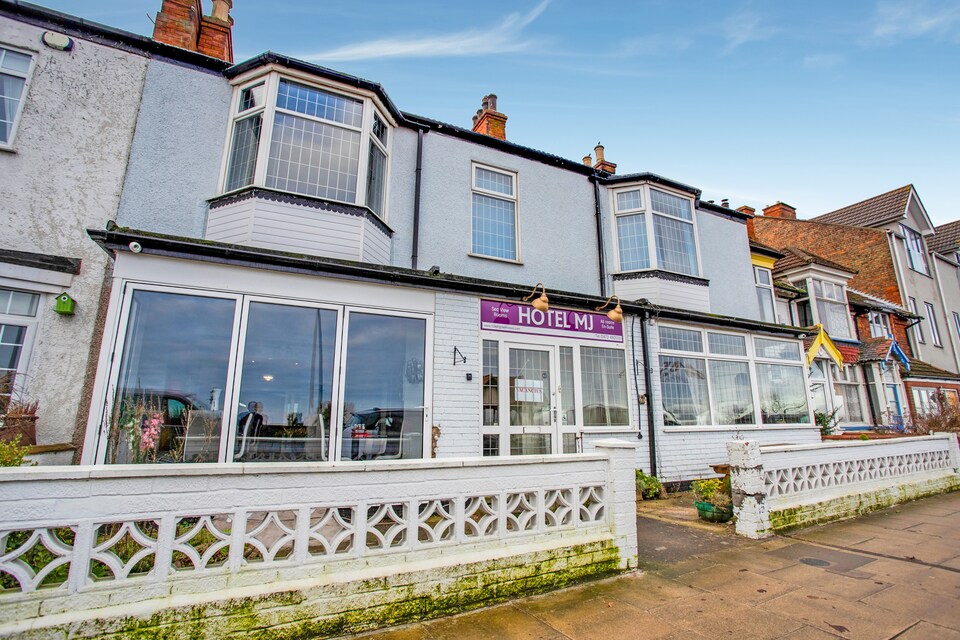 OYO Hotel Mj Kingsway, OYO Hotels Cleethorpes, Book £25 OYO