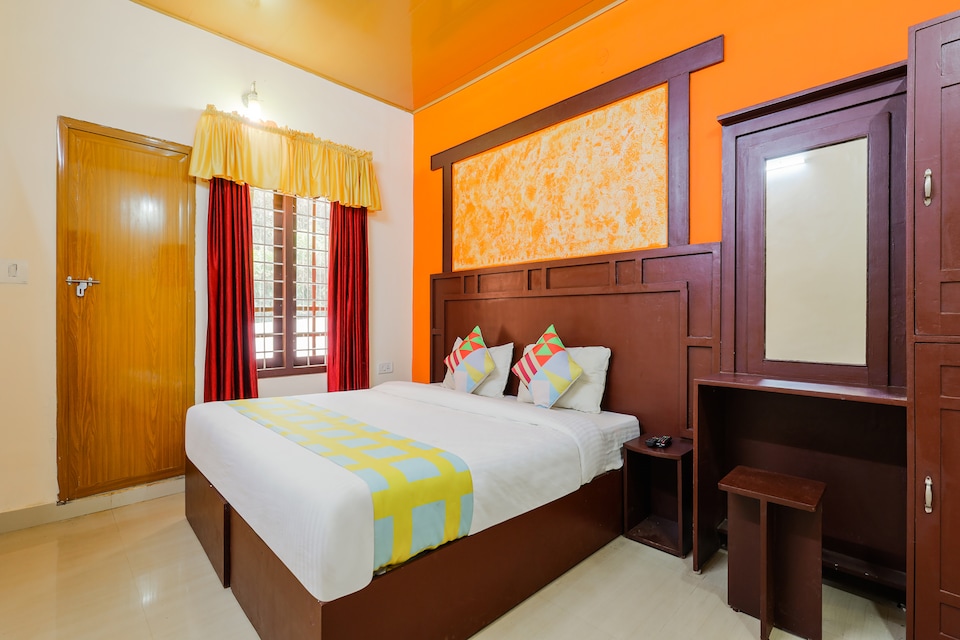 OYO Home 68105 Plum Park, Anachal, Munnar