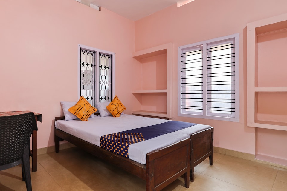 SPOT ON 68111 Jeena Motels, Kollam, Kollam