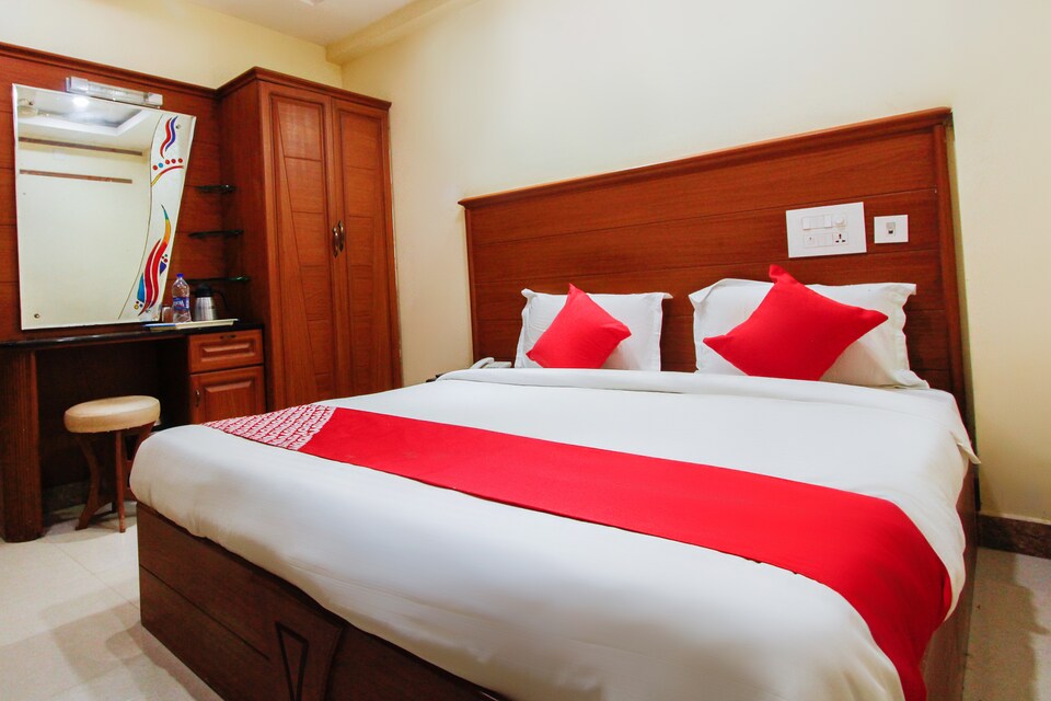 OYO 68117 Vms Grand, Reddipatti Salem, Salem