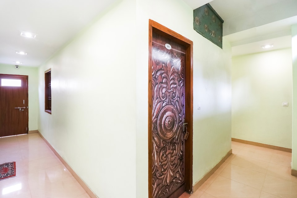 Collection O 68122 Walk-in Shiva Paying Guest House, Lanka, Varanasi