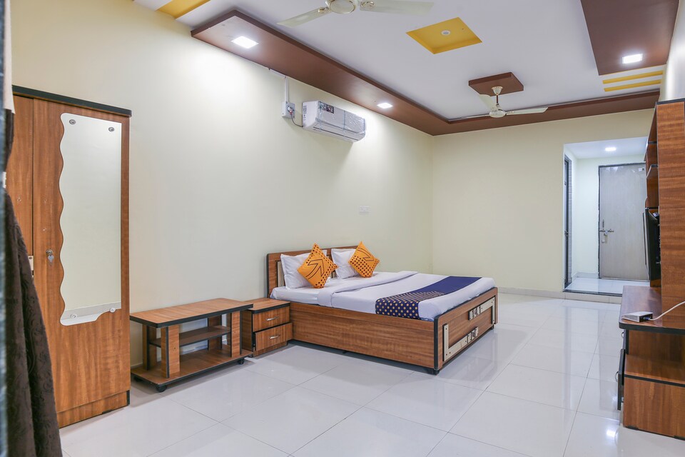SPOT ON 68134 Hotel Prime , Bholav Bharuch, Bharuch