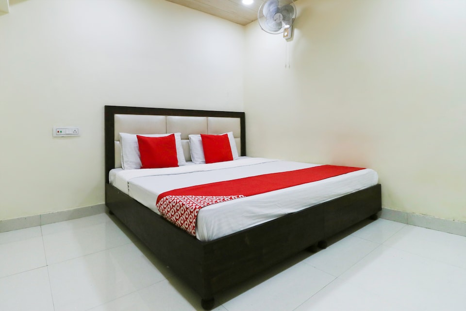 OYO 68137 Golden Home Stay, Golden Temple Road Amritsar, Amritsar