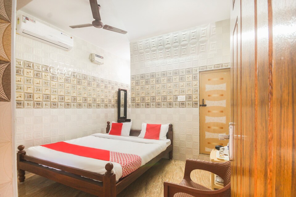 OYO 68165 SK Grand, Kumbakonam, Kumbakonam