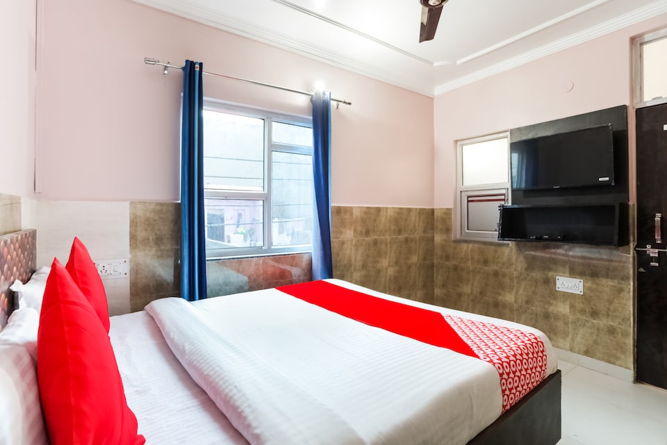 OYO 68171 Galaxy Guest House, Faridabad, Faridabad