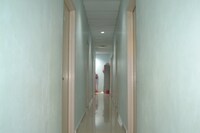 OYO 89737 Hotel Tishoa