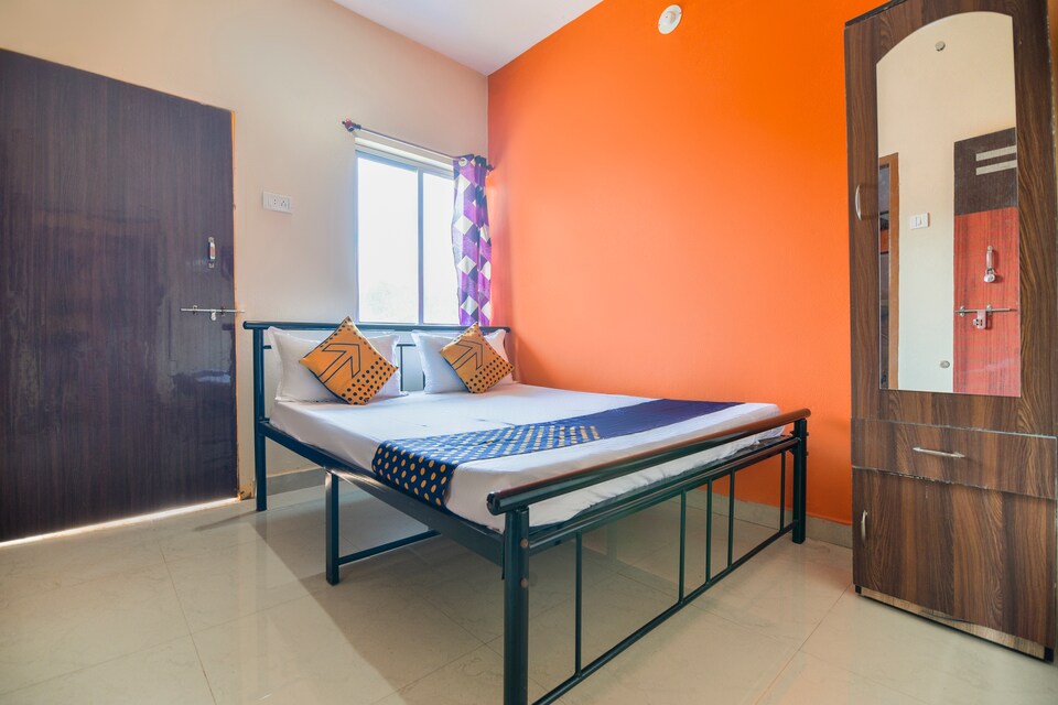 SPOT ON 68182 Hotel New Aashis Lodging & Retaurent, Kolhapur, Kolhapur