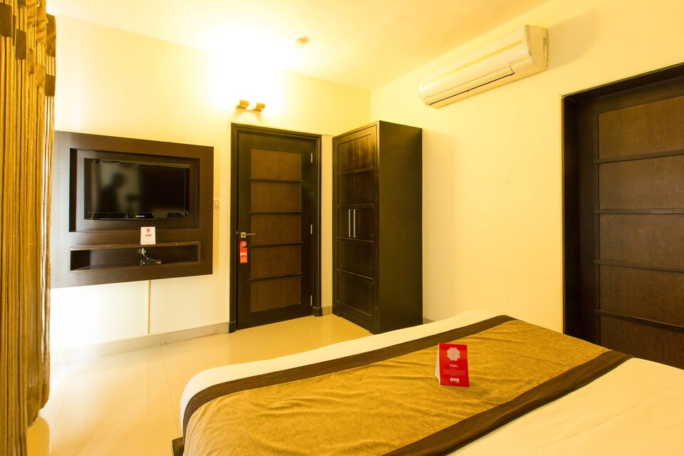 OYO The Golden Suites Near Calangute Beach, Calangute Goa, Goa