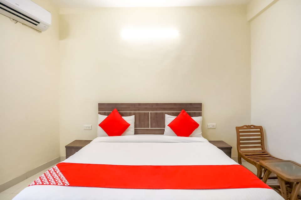 Live on DEL1370, Airport Delhi, Delhi Transit