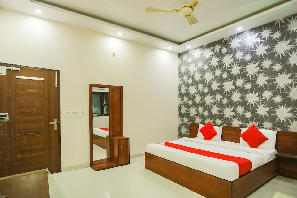 OYO 68211 Dream Resort , GT Road Panipat, Panipat
