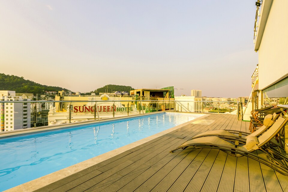 OYO 759 Phuong Huy Ha Long Hotel, Bai Chay, Ha Long