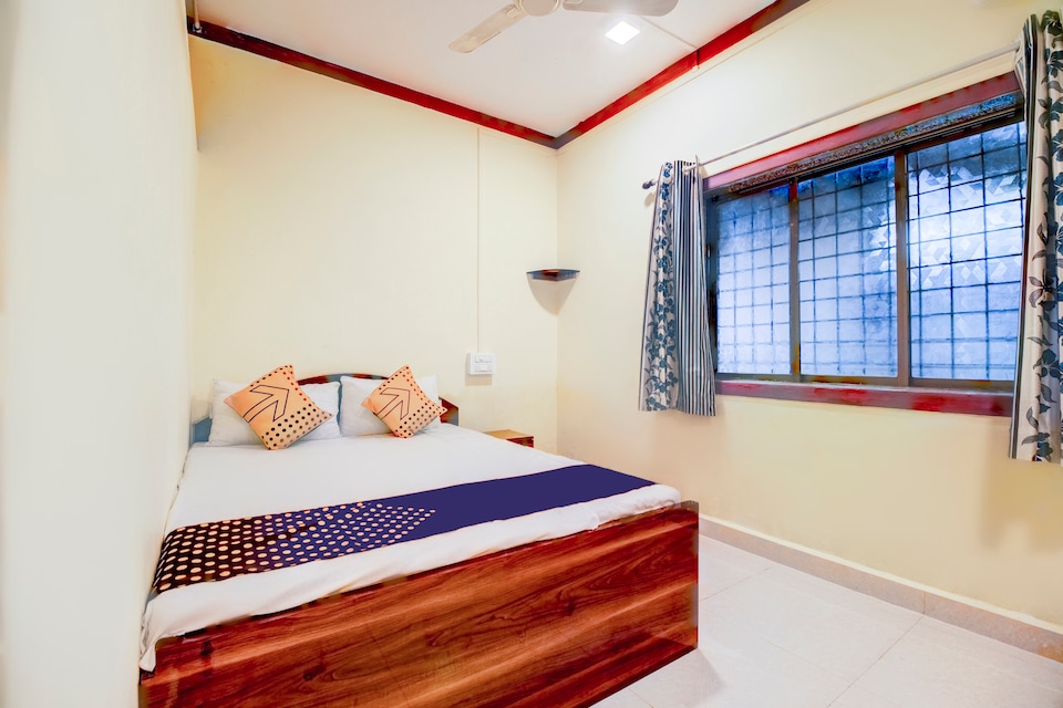 SPOT ON 68232 Captian Vikram Rao More Hall, Mangaon, Mangaon