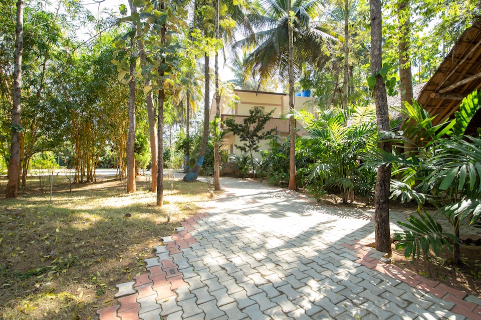 Capital O 68243 Oaks And Ferns Eco Resort, Peenya Bangalore-II, Bangalore