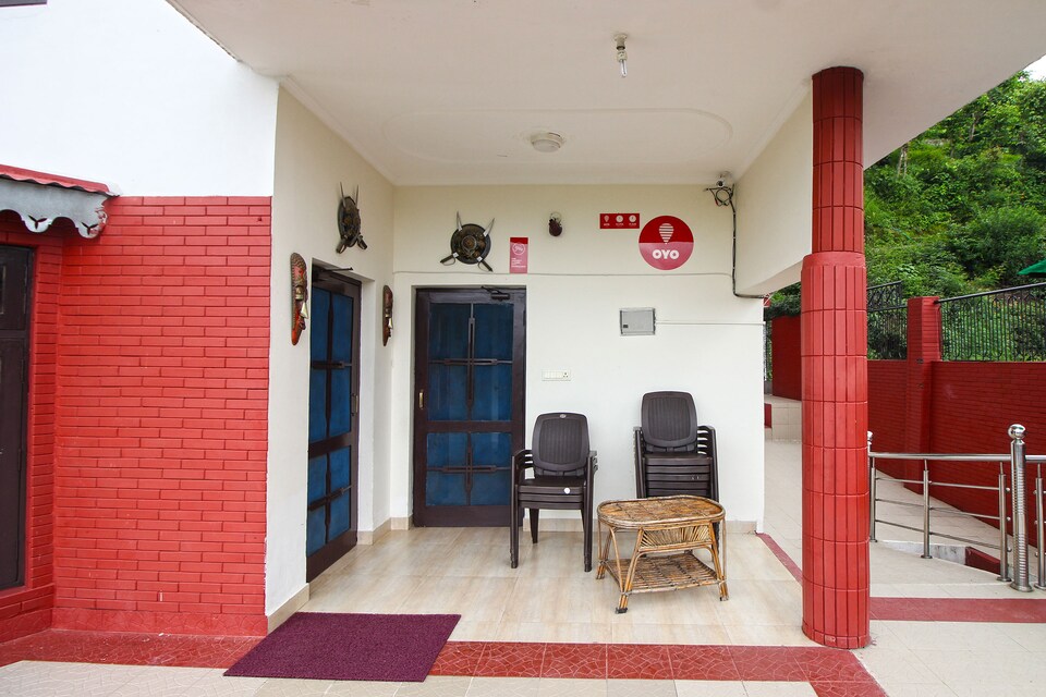 OYO 5610 Home Stay Lake Pleasant Cottage, Bhimtal Nainital, Nainital