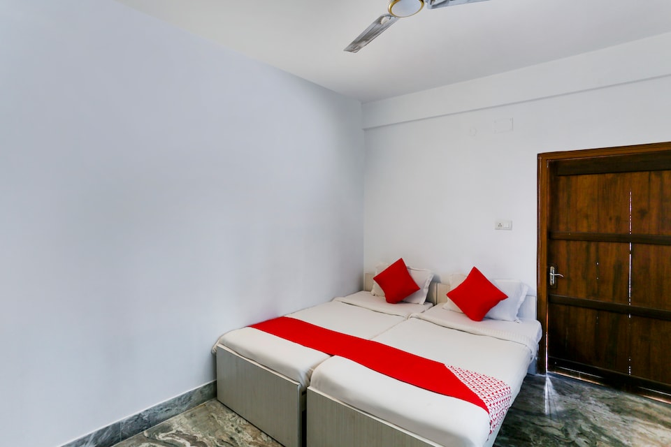 live on KOL2820, Rajarhat Kolkata, Kolkata