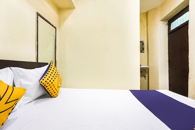 SPOT ON Hotel Shree Mahalaxmi Palace