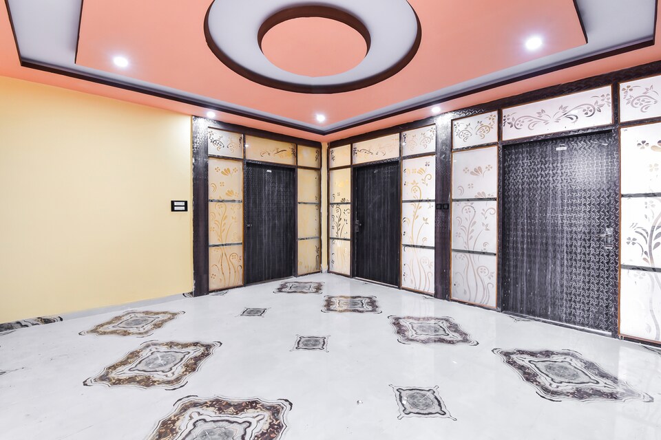 OYO 68275 Priyanshi, Ajmer Central, Ajmer