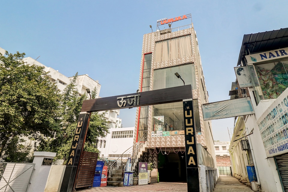 Capital O 68278 Hotel Uurjaa , Civil Lines - High Court, Prayagraj