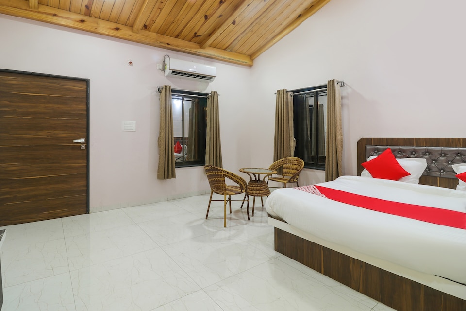 OYO 68301 Shivneri Fort Valley Resort, Junnar, Pune