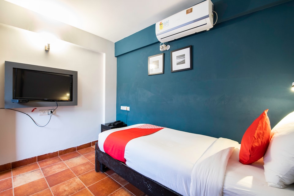 Capital O 68304 Florenso, Whitefield Bangalore-II, Bangalore