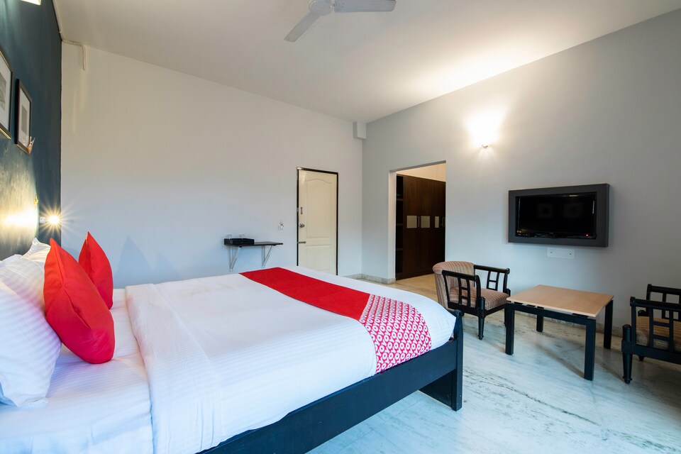 Capital O 68304 Florenso, Whitefield Bangalore-II, Bangalore