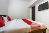OYO Green Line Service Apartments