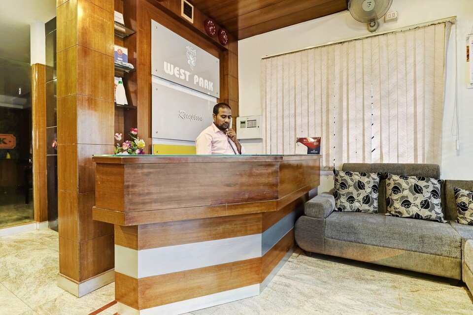 OYO 872 West Park Hotel, MG Road Bangalore, Bangalore