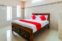 Hotel O Srinivasa Mangapuram Temple Formerly BGR Gardens