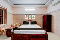 Hotel O Srinivasa Mangapuram Temple Formerly BGR Gardens