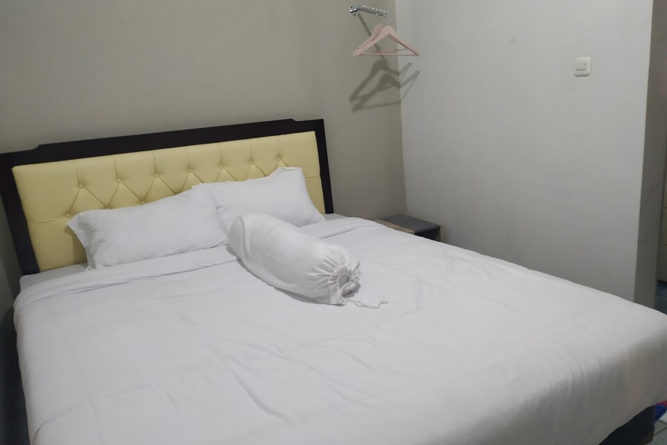 OYO 2620 Omahku Mejoyo, Tenggilis Mejoyo, Surabaya