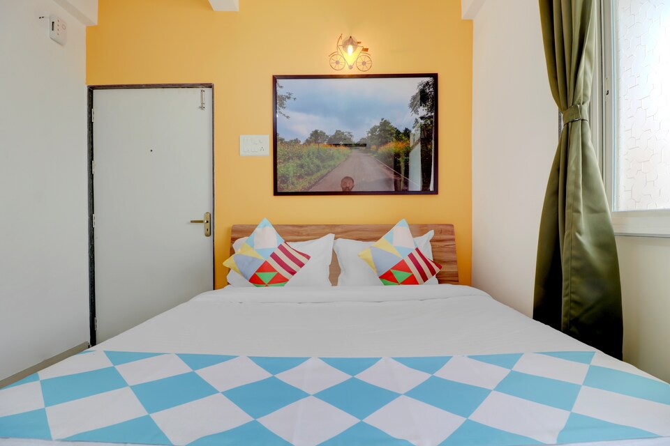 OYO Home Alluring Studio Stay Kharadi Near Pune Airport, Kharadi Pune, Pune