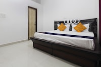 Hotel O  Green Valley