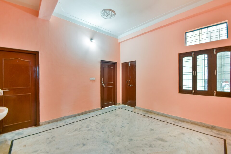 SPOT ON 68335 Kamal Guest House And Restro , Fateh Sagar, Udaipur