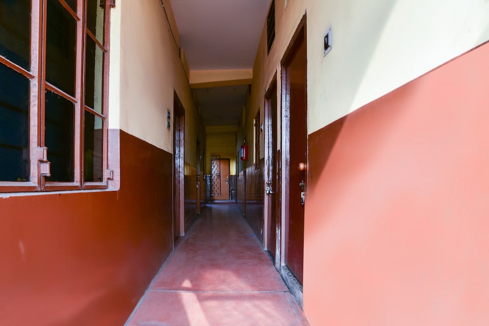 SPOT ON 68342 Aashiyana Lodge, Dhanbad, Dhanbad