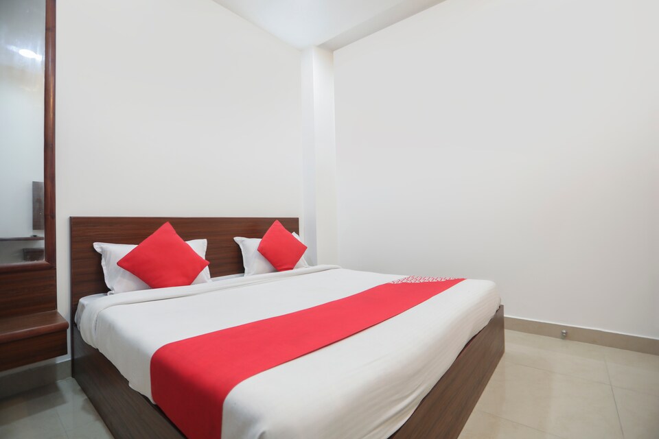 OYO 68347 North View, Meerut, Meerut