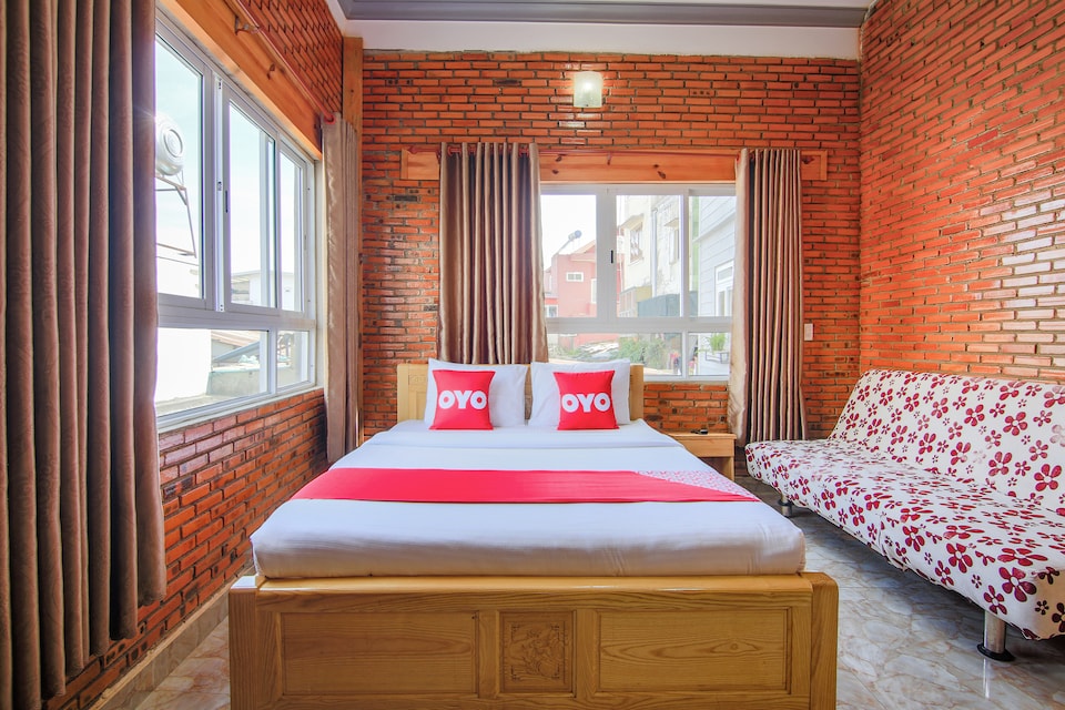 OYO 770 Gold Land Hotel, Dalat City, Dalat
