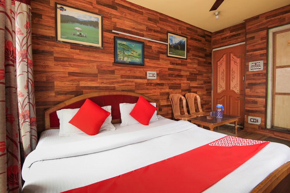 OYO 68359 New Gousia Guest House, Dalgate Srinagar, Srinagar