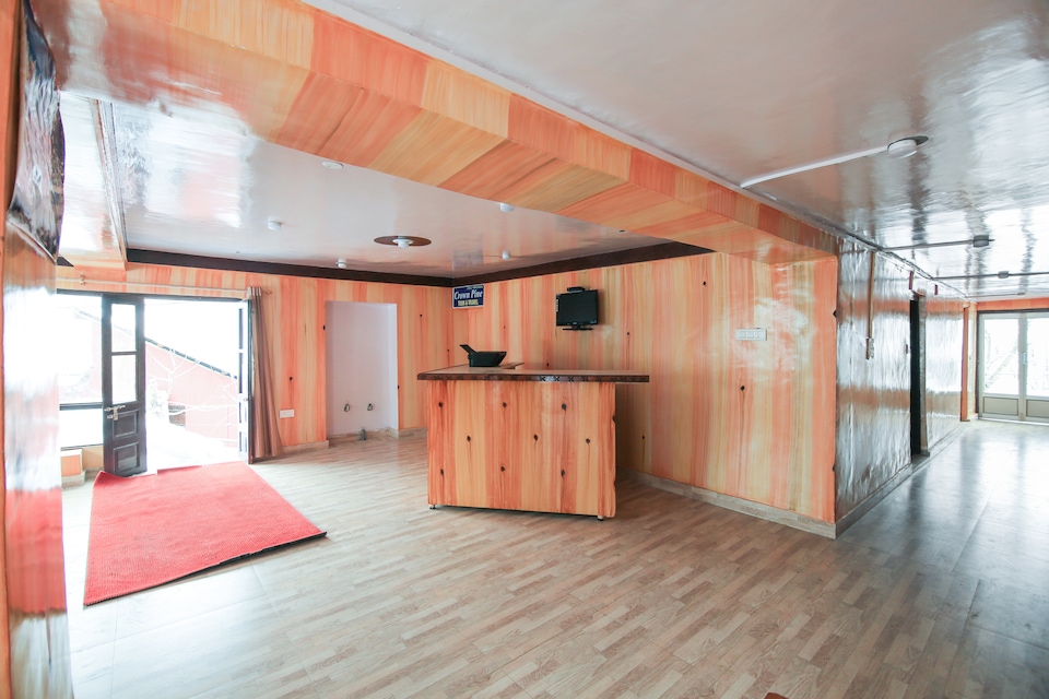OYO 68360 Crown Pine, Pahalgam, Pahalgam