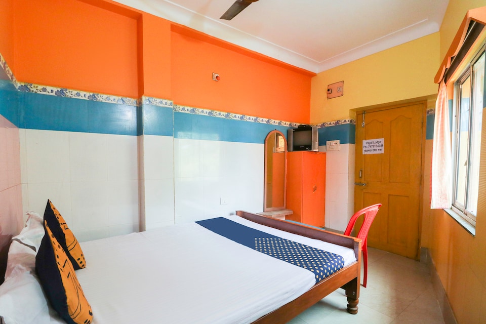 OYO 68366 Payel Lodge, Old Digha, दीघा