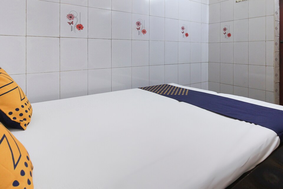 SPOT ON 68395 Sree Sastha Guest House, Central Chennai, Chennai