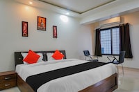 Hotel O The White House