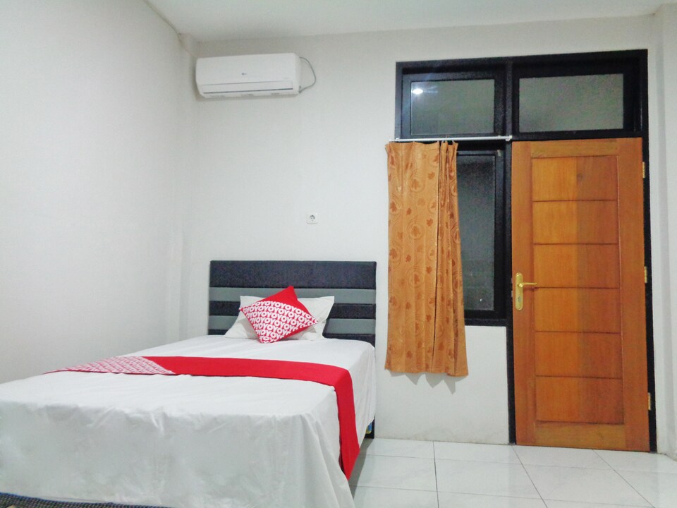 OYO 2648 Le Rêve Residence, Malalayang, Manado