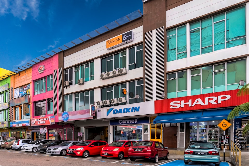 SPOT ON 89757 The Rooms Jb, Johor Bahru, Johor Bahru