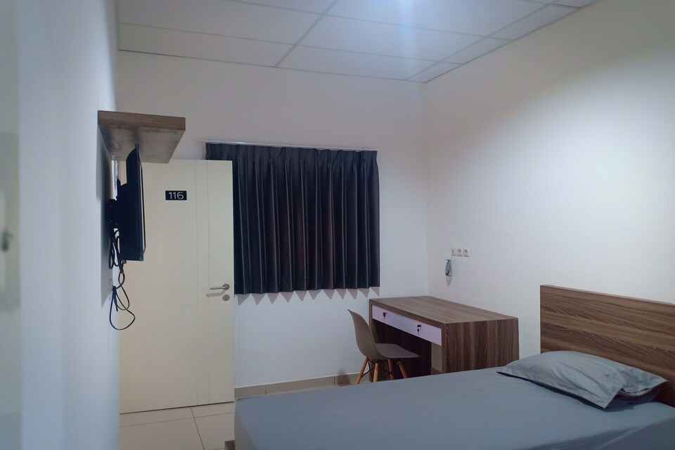 OYO Life 2666 Asti Residence 2, Sukolilo Surabaya, Surabaya