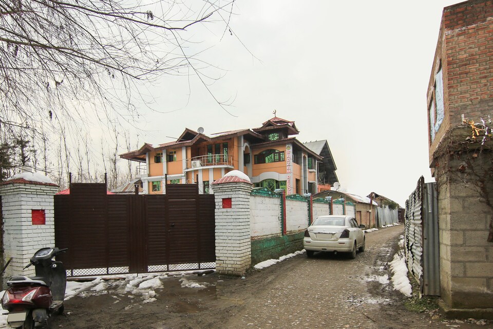 OYO 68450 Barzam Resort, Nishat Srinagar, Srinagar