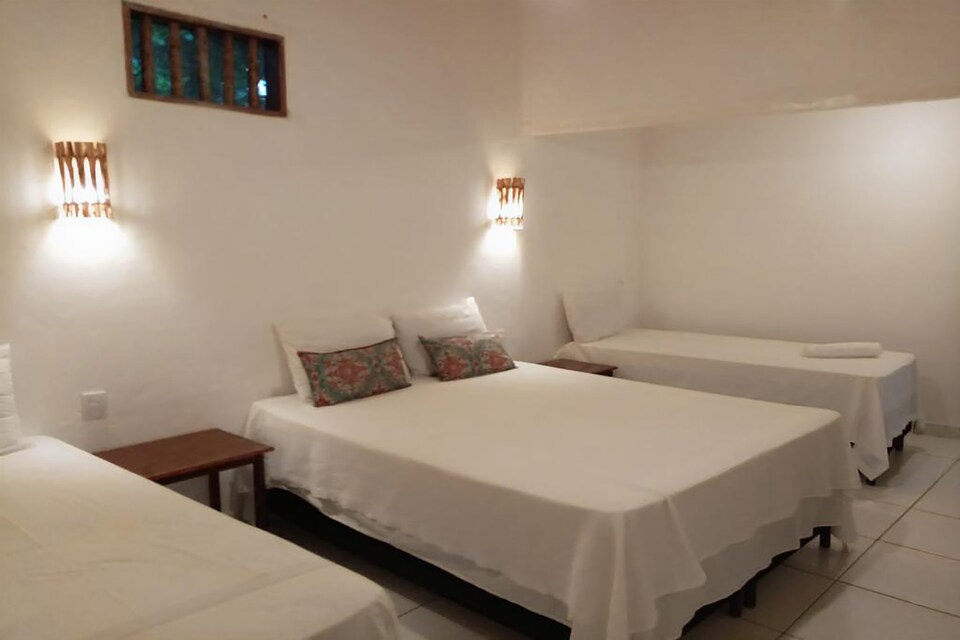 OYO Pousada Castanheira De Trancoso, BR_BA_Porto Seguro_1, Porto Seguro