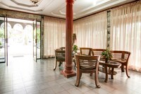 OYO 2690 Hotel Tampan