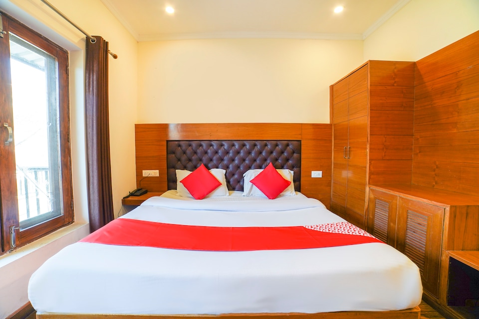 OYO 68531 Hill Stream Home Stay, Picture palace Mussoorie, Mussoorie