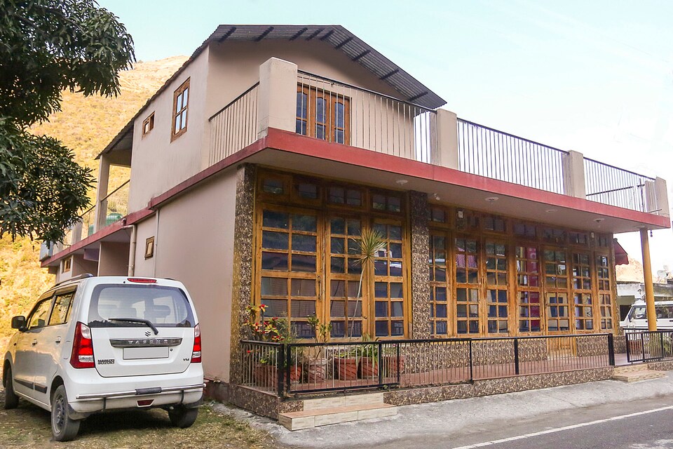 OYO Yamnotri, Kempty Fall Mussoorie, Mussoorie